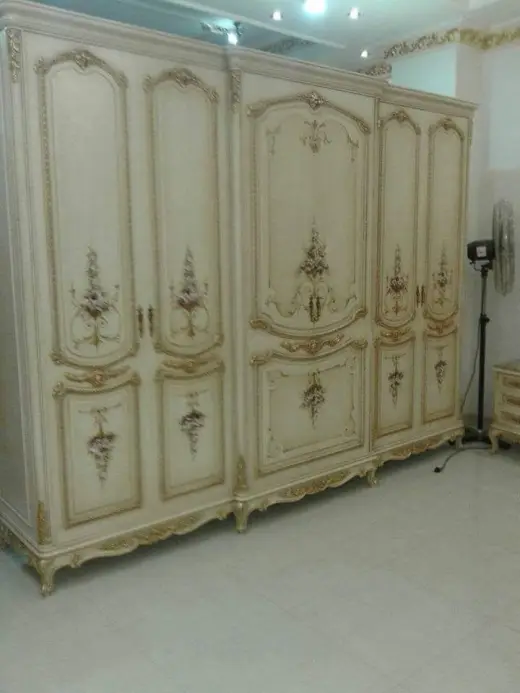 Vitrine & cabinet — AD-0262