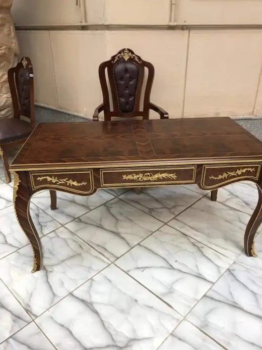 طاولة كلاسيك — AD-0481