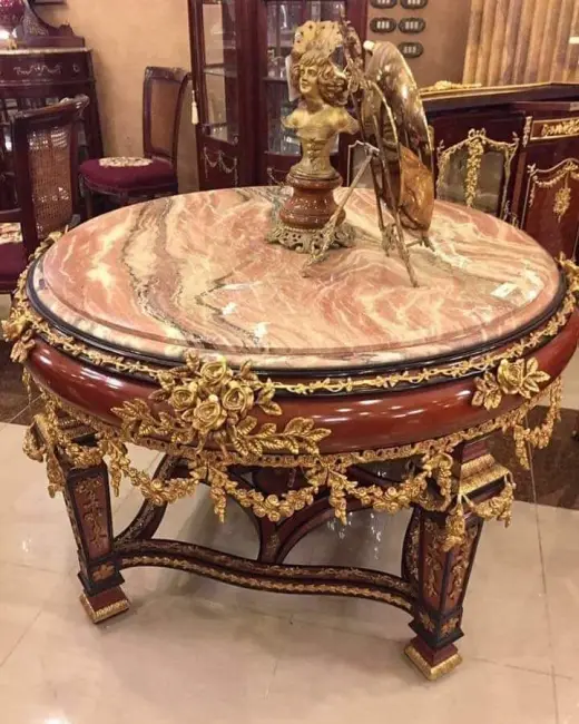 طاولة كلاسيك — AD-0575
