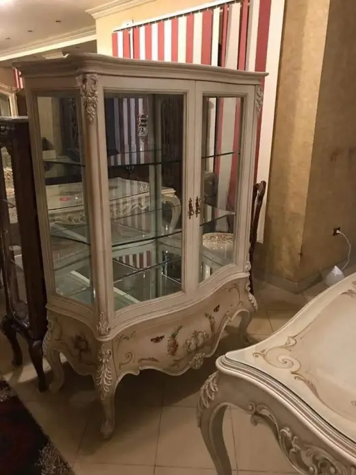 Vitrine & cabinet — AD-0588