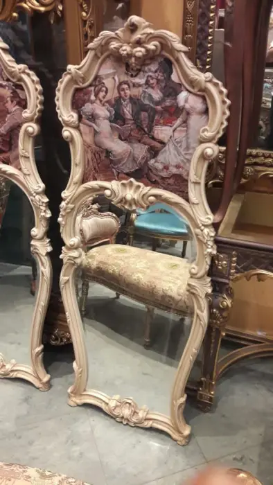 مرآة بإطار محفور — AD-0663