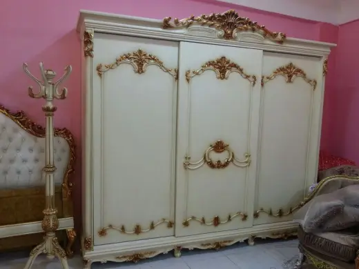 Vitrine & cabinet — AD-1102
