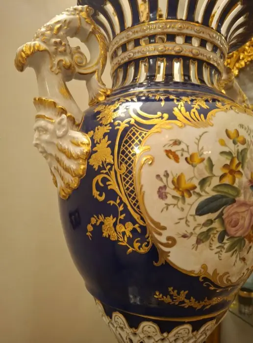 Vase & objet — AD-1632